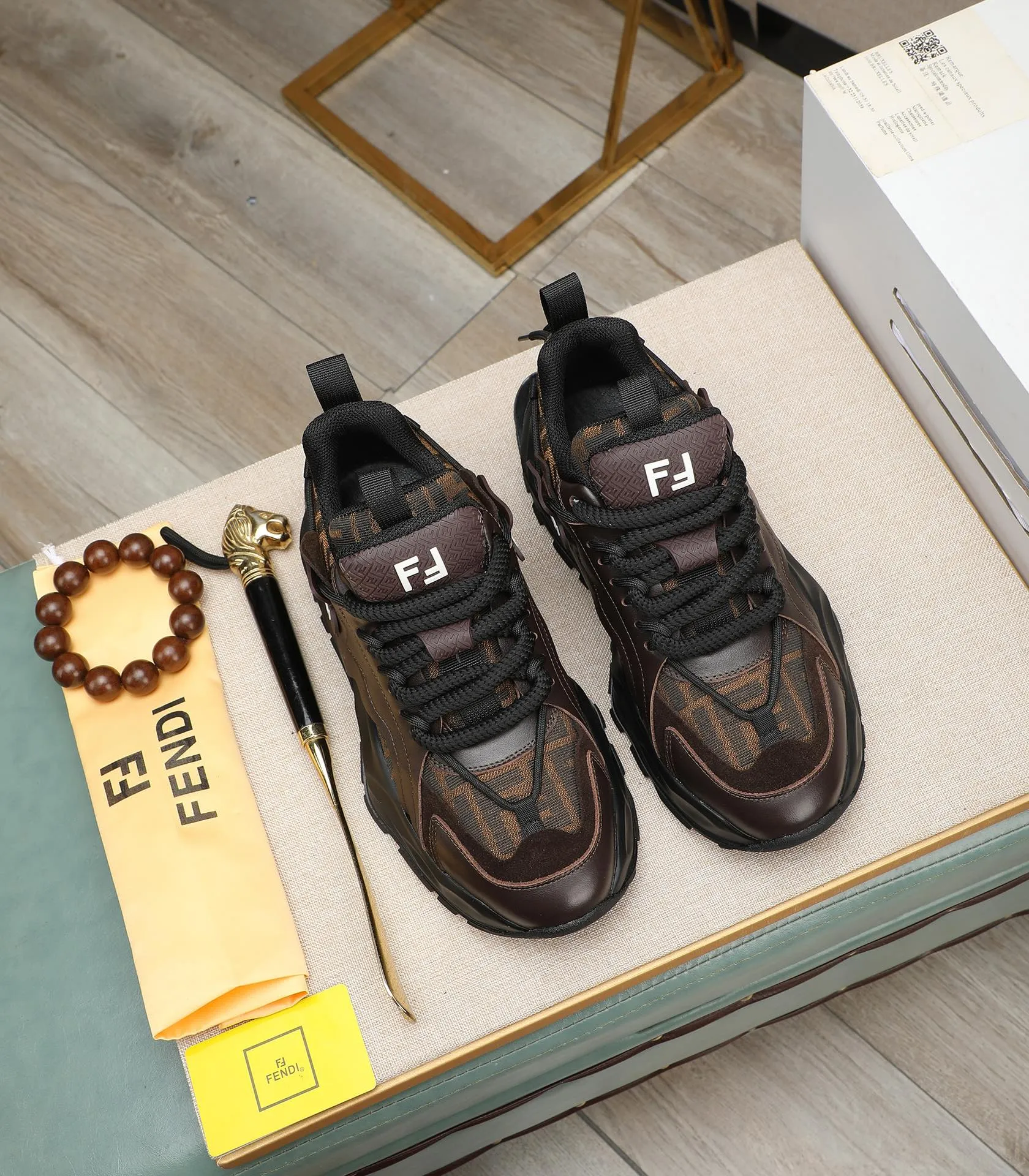Men's clothing and shoes 💰580 🕷🕷【FENDI】FENDI fashionable casual men's shoes🇨🇳Original official website 1:1 model opening, new models are available first💯Not high-profile but avant-garde, simple, low-key and fashionable, super versatile style🌿Made of original cowhide➕Pigskin lining🎋The version is comfortable on the feet, so rigorous for any small place, first-class workmanship🍍38-44 Large quantities in stock